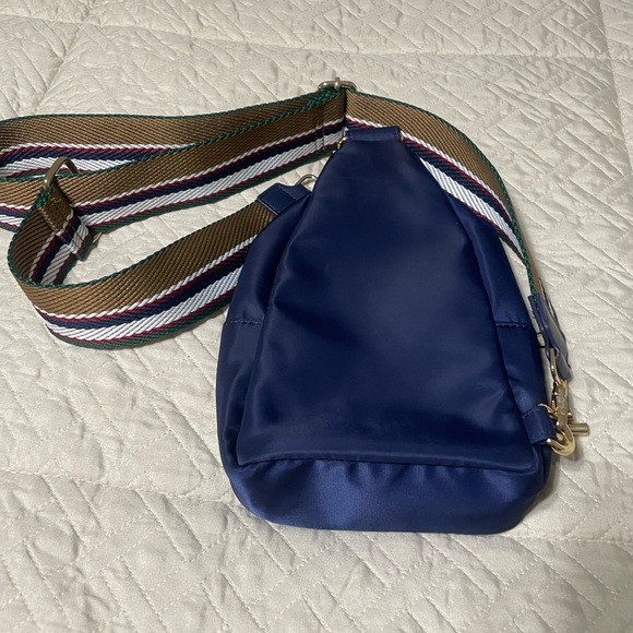 Ah. Dorned Crossbody Navy Color - Picture 2 of 15